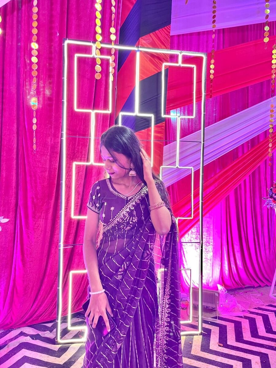 nikita manikpuri – Cover 2
