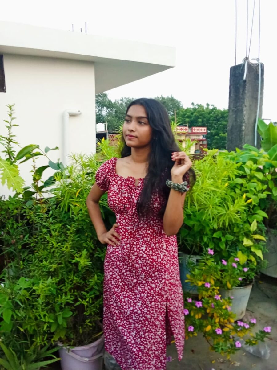 priya – Cover 5