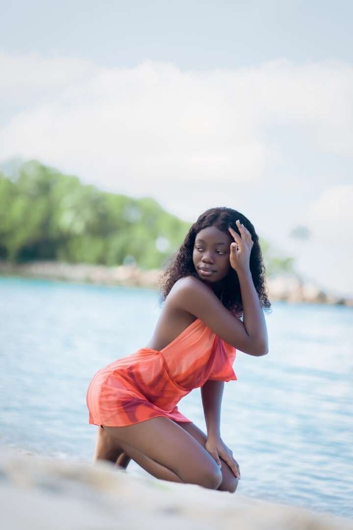 yasmeen – Cover 4