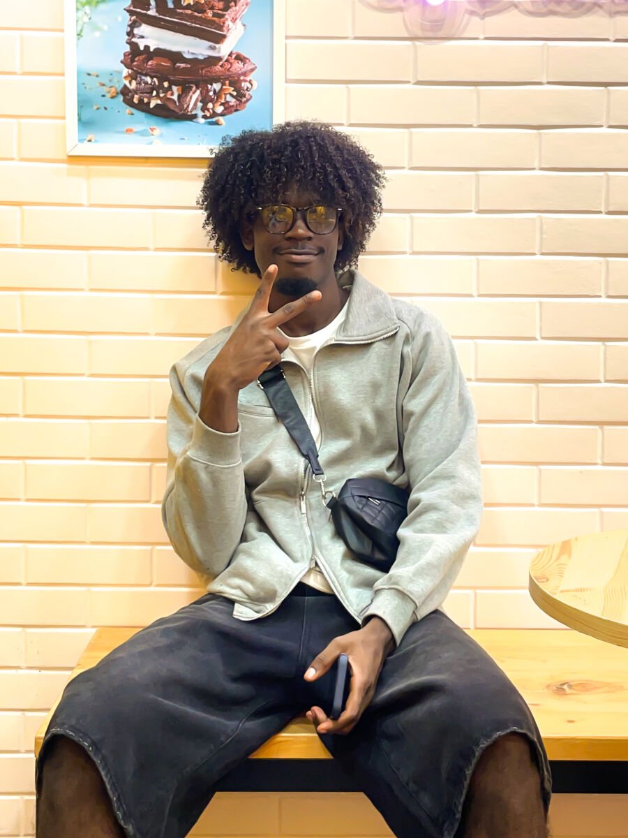 Adama Diallo – Cover 2