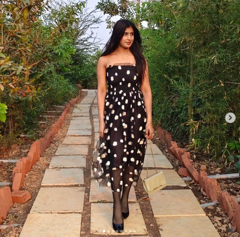 dipti – Cover 4