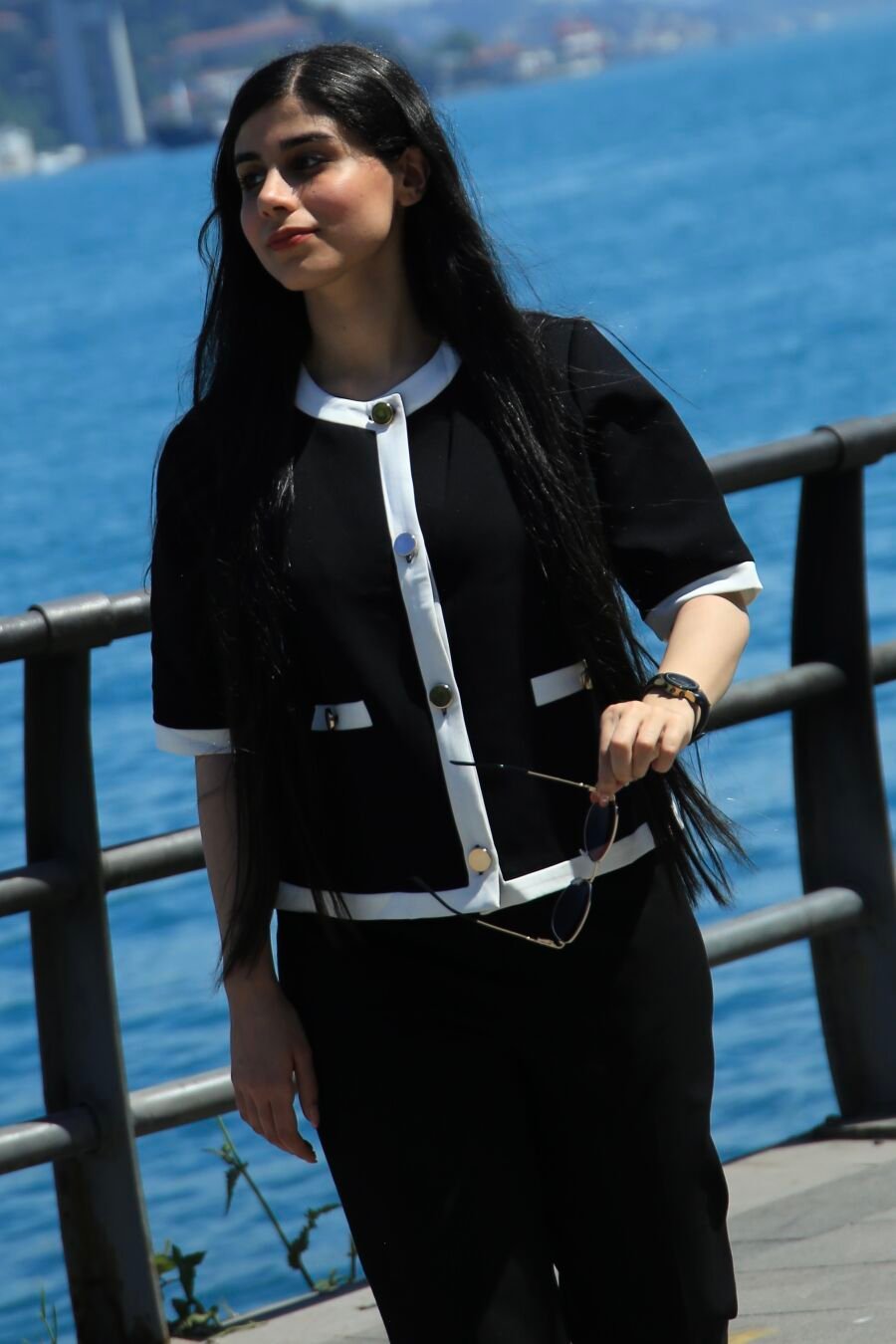 sheyda – Cover 1