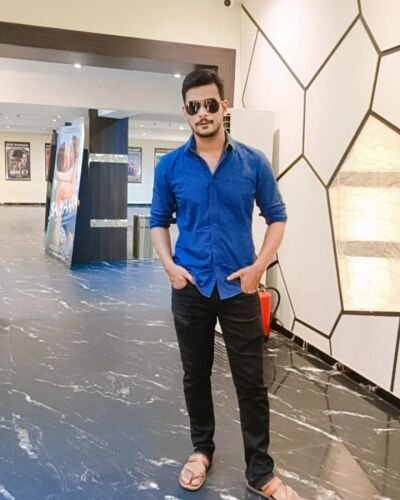 satya - Professional Model