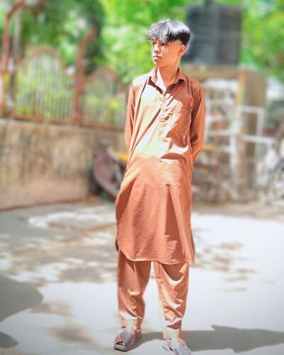 saqlain - Professional Model