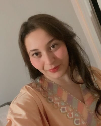 annabi baraa - Professional Model