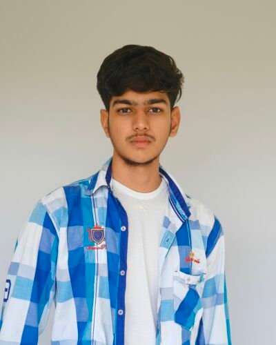 taher - Professional Model