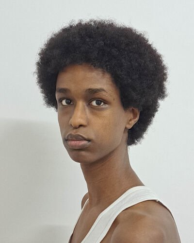 eljayli - Professional Model