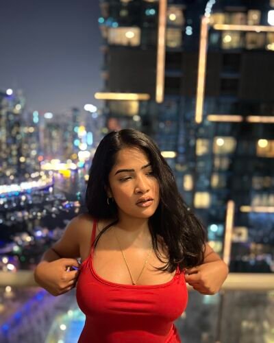 yojana - Professional Model