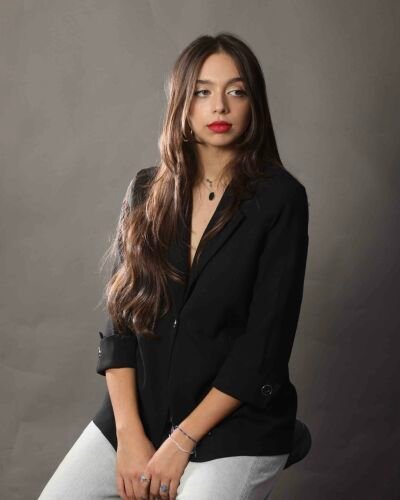 clarita - Professional Model