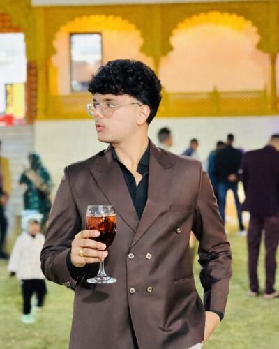 saksham - Professional Model