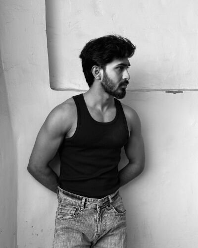shadab - Professional Model