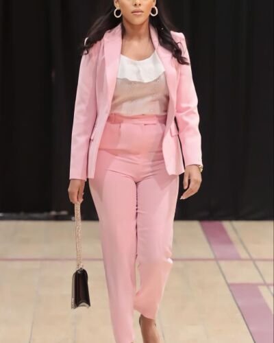 soumia - Professional Model