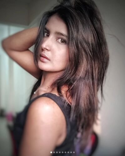dipti - Professional Model