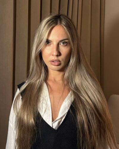 Ana Blazevic - Professional Model