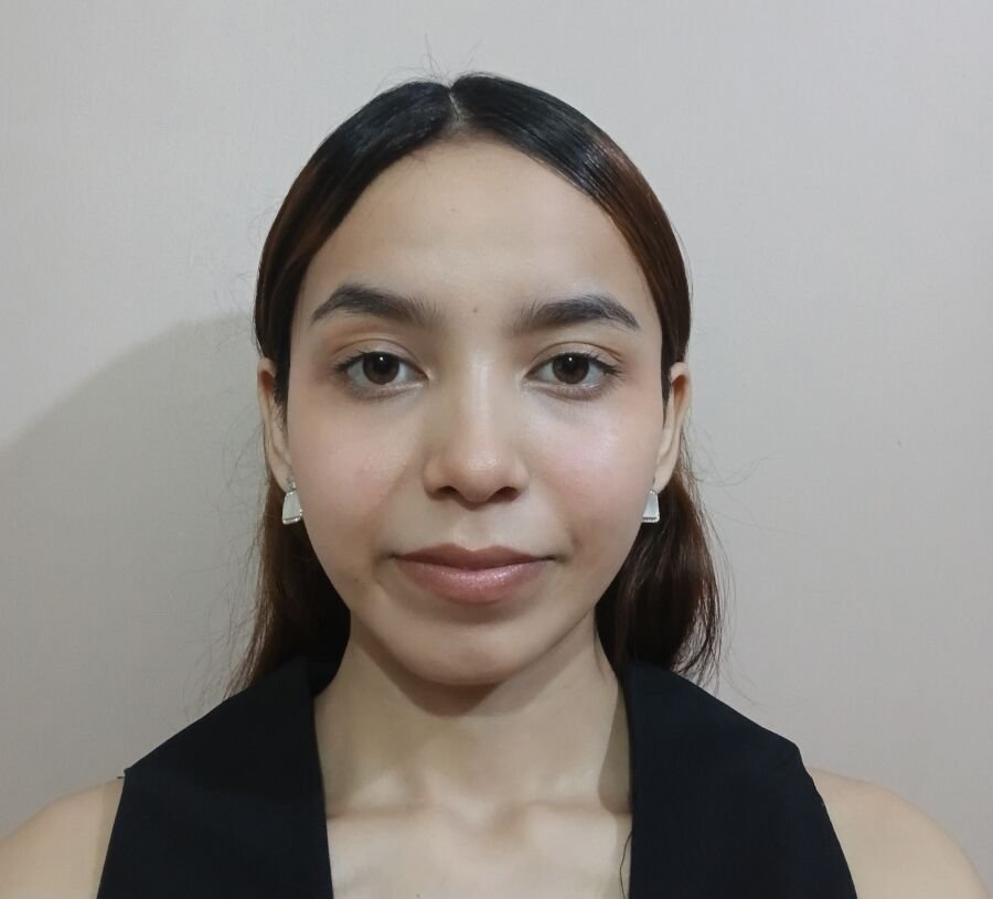 sunaina silvia lama - Cover 1