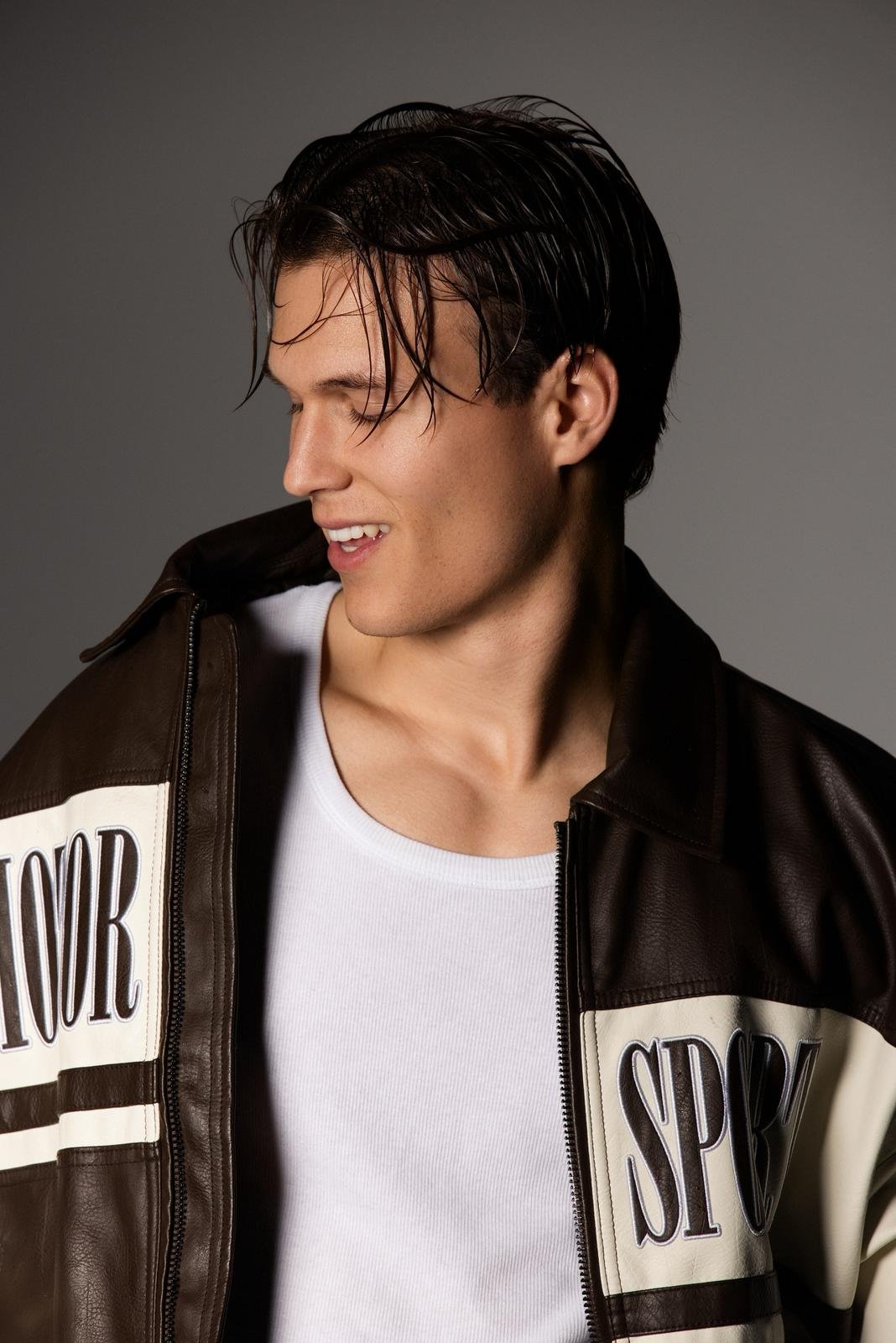 carlos - Cover 4
