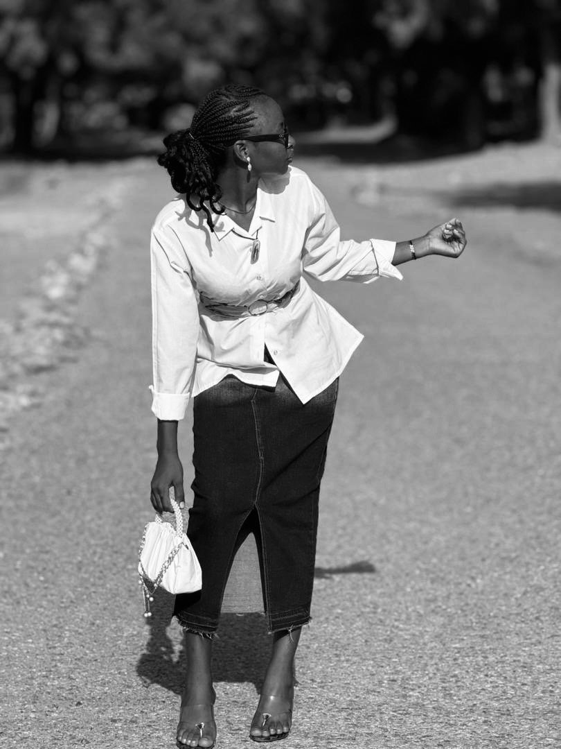 Janet Depeme John – Random shot