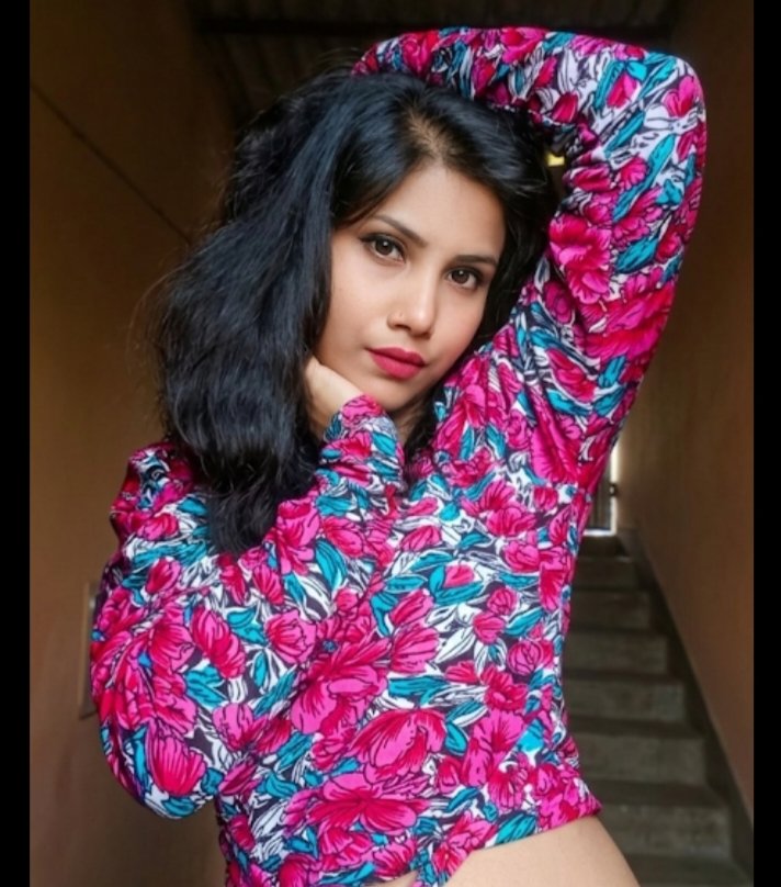 shreya – Cover 1