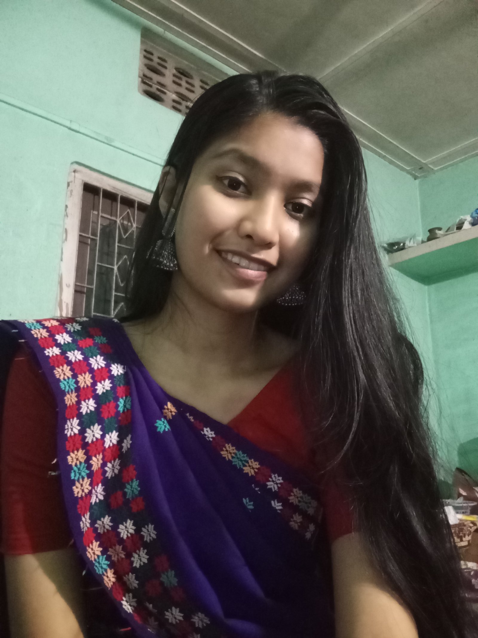 pronamika – No makeup natural glow look