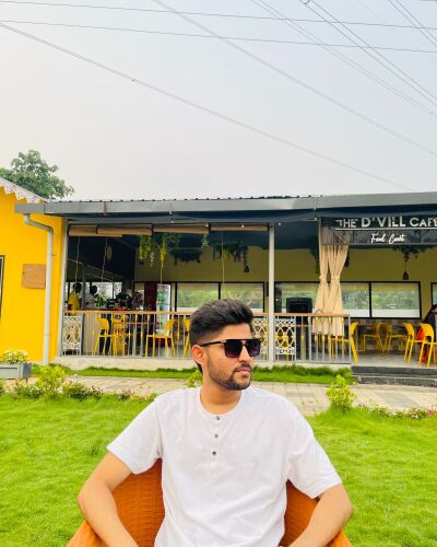 samad ahmed -  model