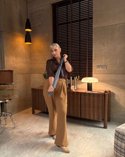 alexandra - Mumbai model