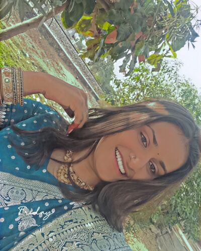 madhavi vasava - Surat model