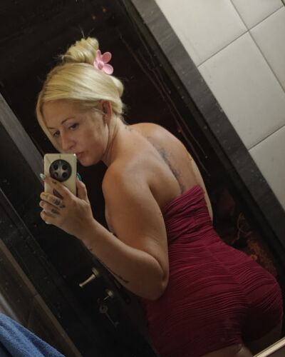 nicole - Sotira model